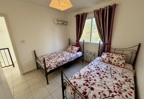 Town House For Sale  in  Peyia