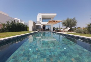 Detached Villa For Sale in Yeroskipou, Paphos - SL23992