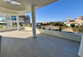 Penthouse For Sale  in  Kato Paphos