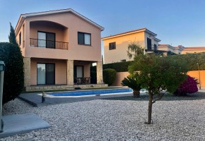 Detached Villa For Sale in Kouklia, Paphos - SL23995
