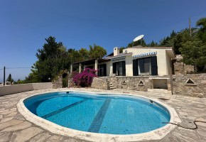 Bungalow Rented in Tala, Paphos - SL24002