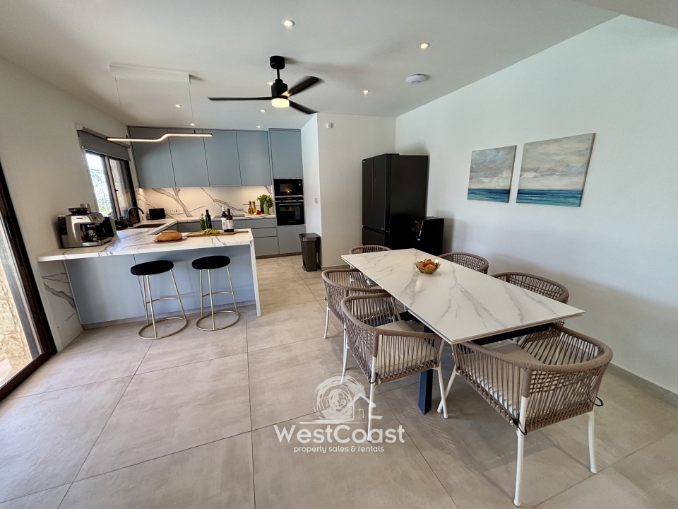 Detached Villa For Sale  in  Peyia