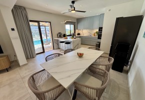 Detached Villa For Sale  in  Peyia