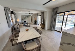 Detached Villa For Sale  in  Peyia