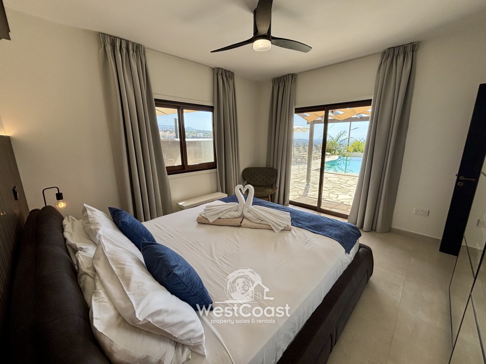 Detached Villa For Sale  in  Peyia