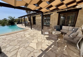 Detached Villa For Sale  in  Peyia