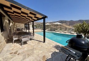 Detached Villa For Sale  in  Peyia