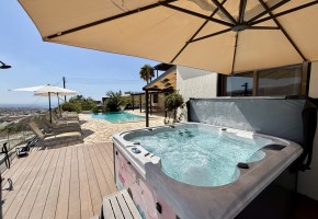 Detached Villa For Sale  in  Peyia