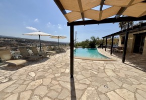 Detached Villa For Sale  in  Peyia