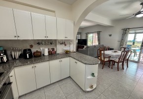 Detached Villa For Sale  in  Peyia