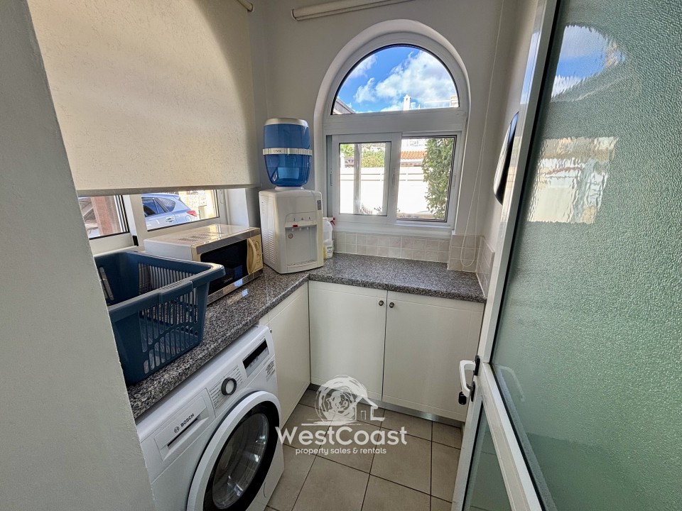 Detached Villa For Sale  in  Peyia