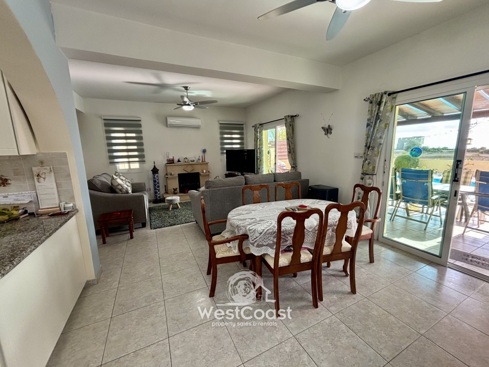 Detached Villa For Sale  in  Peyia