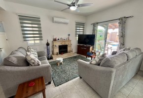 Detached Villa For Sale  in  Peyia