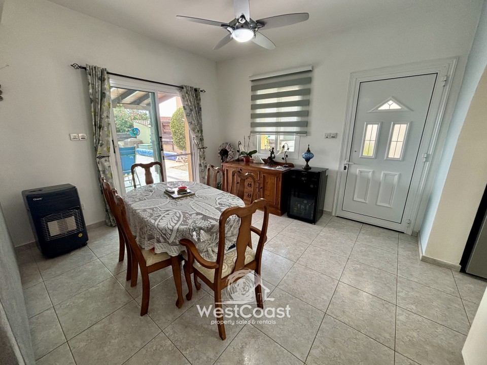 Detached Villa For Sale  in  Peyia