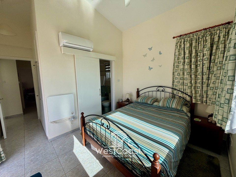 Detached Villa For Sale  in  Peyia