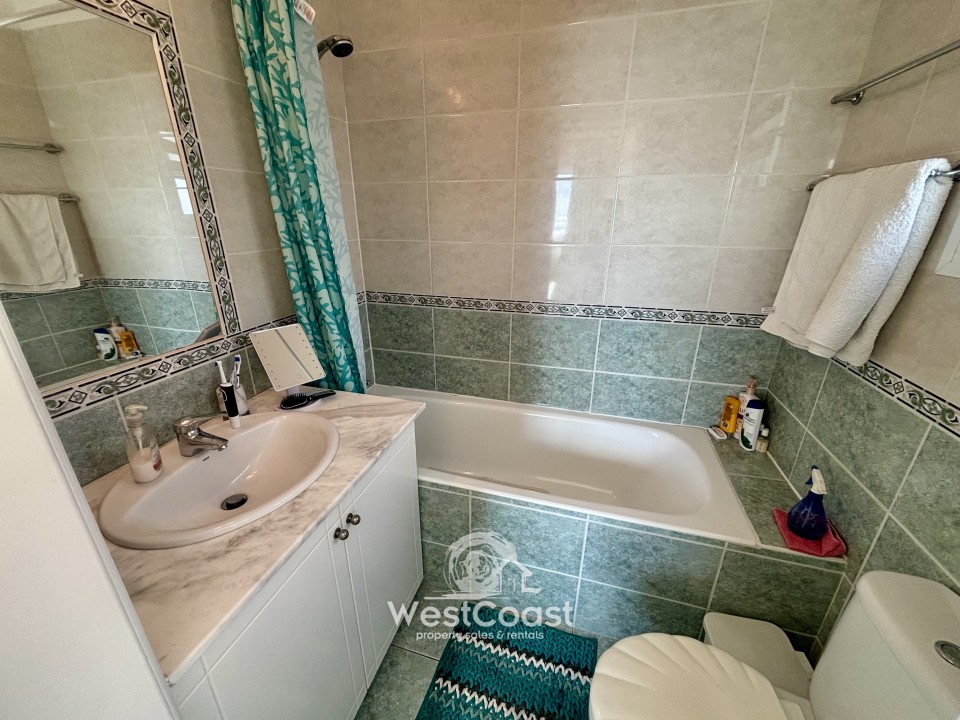 Detached Villa For Sale  in  Peyia