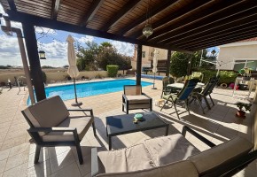 Detached Villa For Sale  in  Peyia