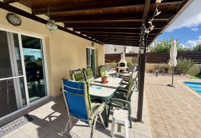 Detached Villa For Sale  in  Peyia