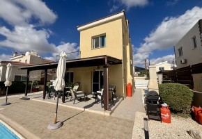 Detached Villa For Sale  in  Peyia
