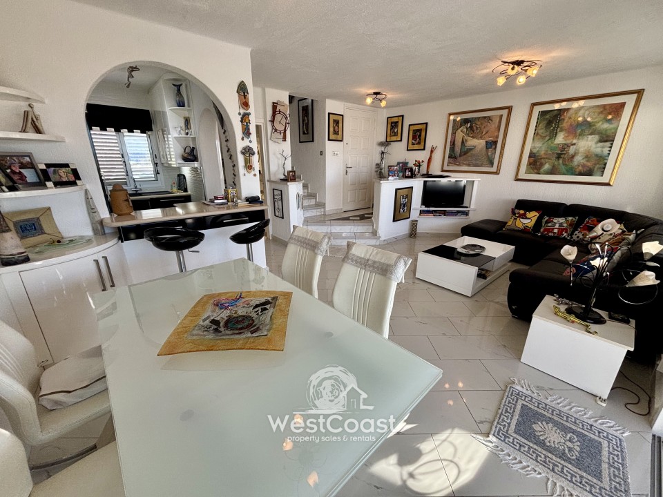 Detached Villa For Sale  in  Chloraka