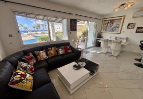 Detached Villa For Sale  in  Chloraka