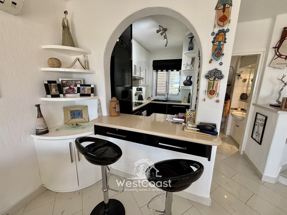 Detached Villa For Sale  in  Chloraka