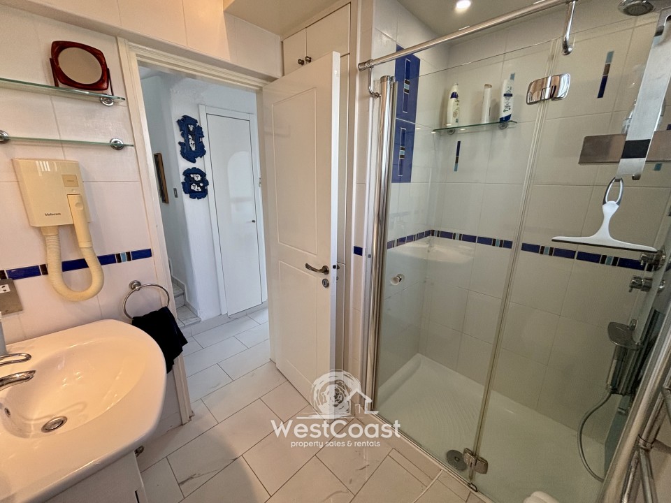 Detached Villa For Sale  in  Chloraka