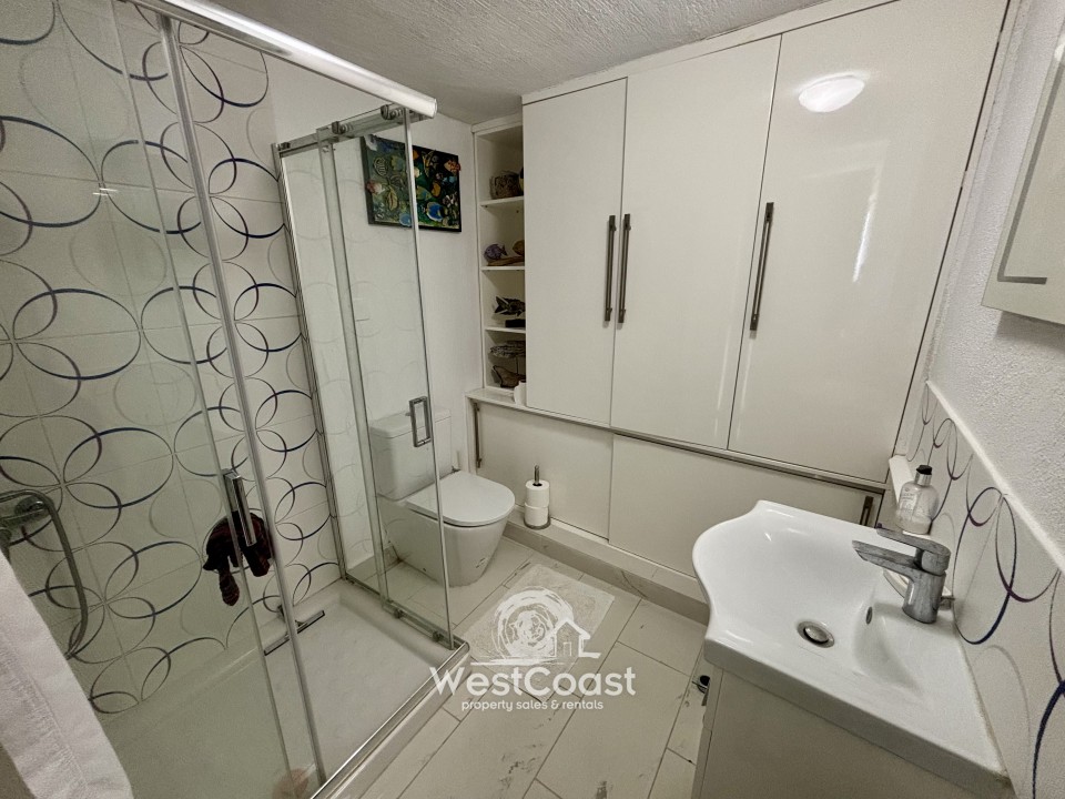 Detached Villa For Sale  in  Chloraka