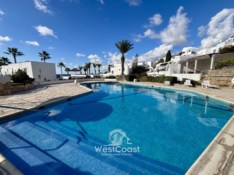 Detached Villa For Sale  in  Chloraka