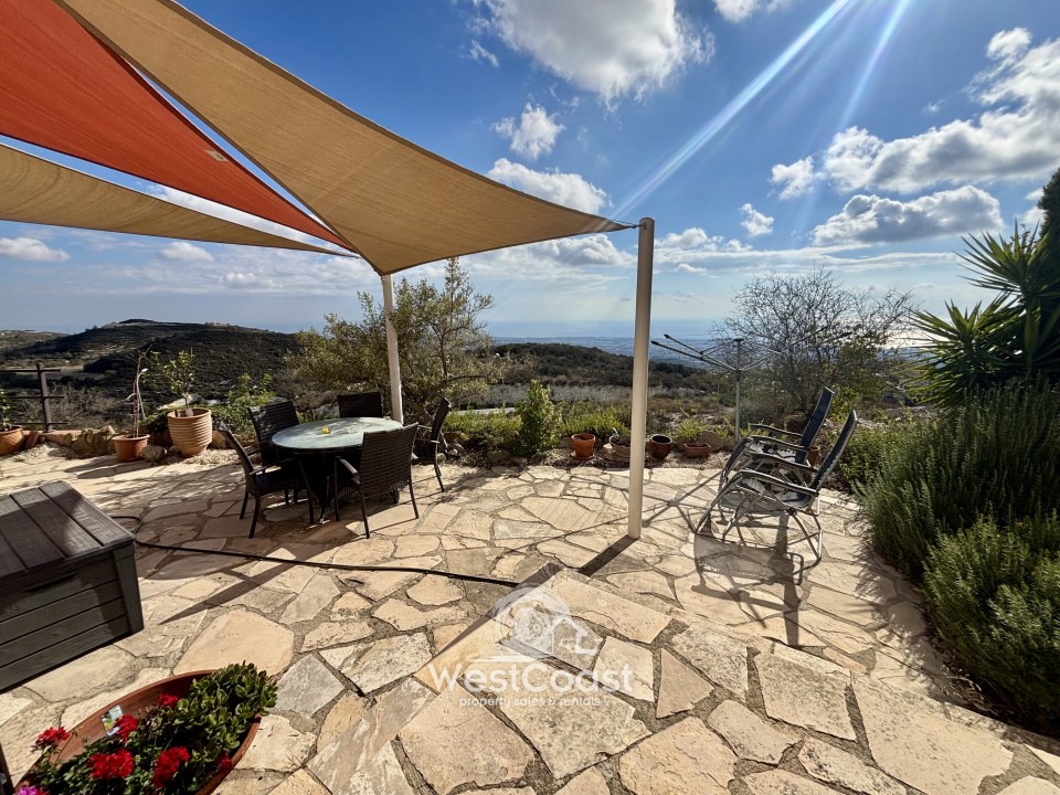 Detached Villa For Sale  in  Tsada