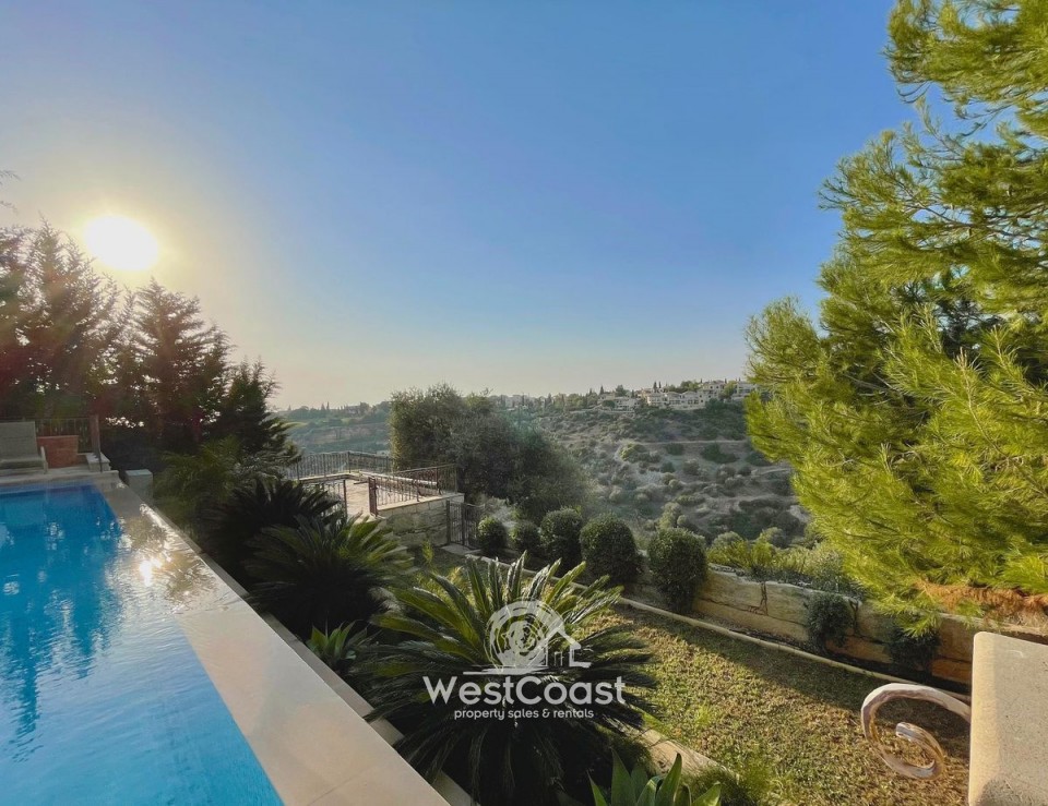 Detached Villa For Sale  in  Aphrodite Hills
