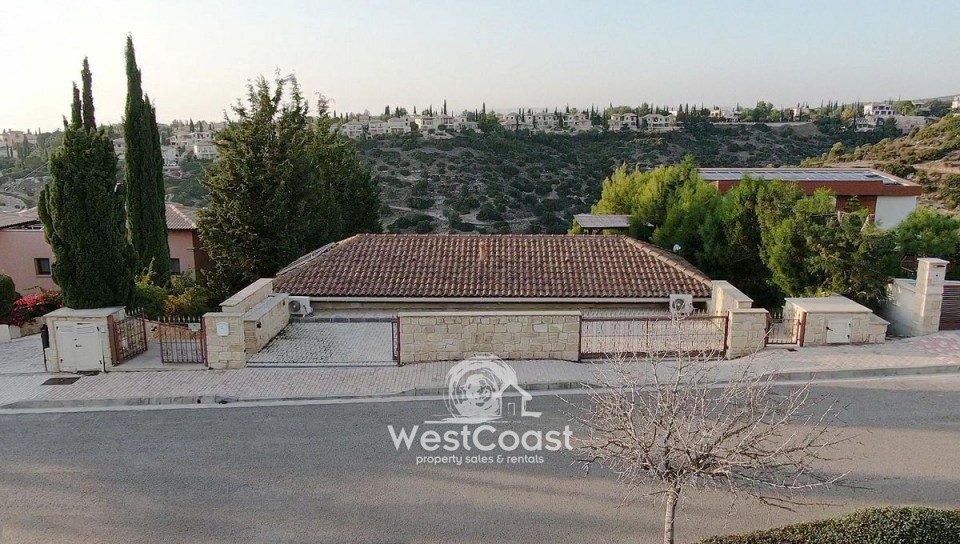 Detached Villa For Sale  in  Aphrodite Hills