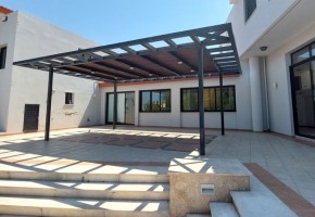 Detached Villa For Sale  in  Yeroskipou