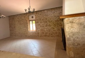 Detached Villa For Sale  in  Yeroskipou