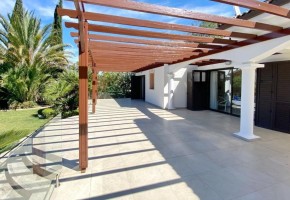 Detached Villa For Sale  in  Latchi