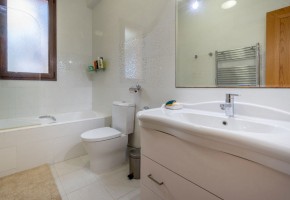 Detached Villa For Sale  in  Latchi