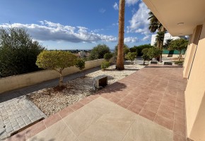 Apartment For Sale  in  Chloraka