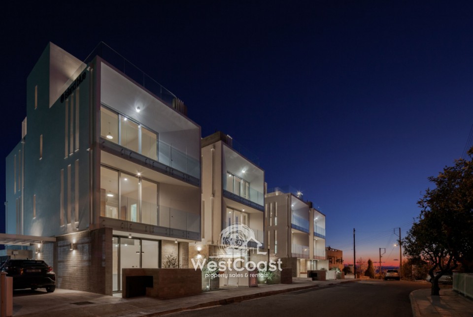 Detached Villa For Sale  in  Exo Vrisi