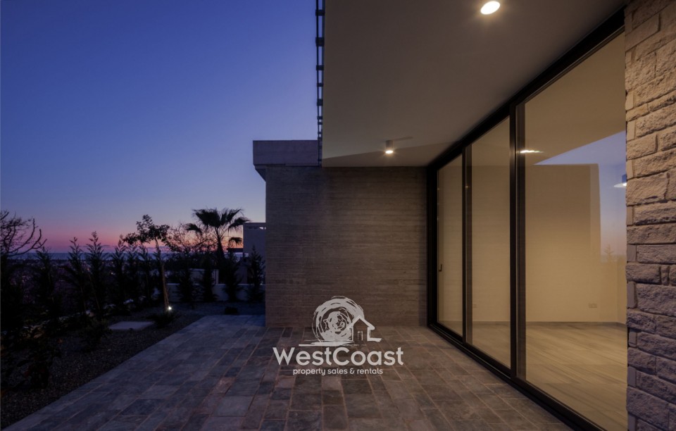 Detached Villa For Sale  in  Exo Vrisi