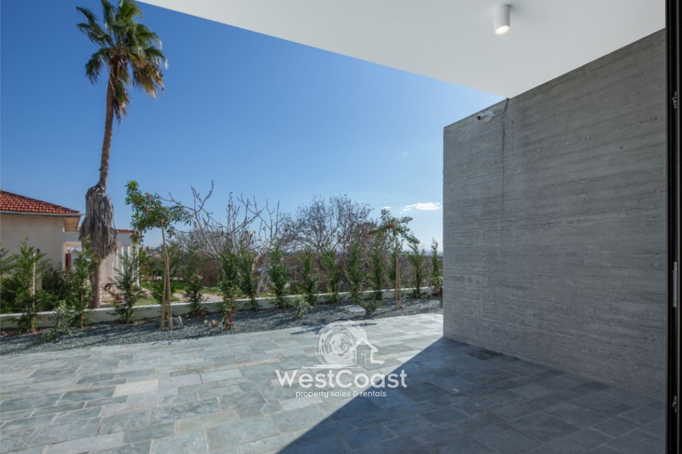 Detached Villa For Sale  in  Exo Vrisi