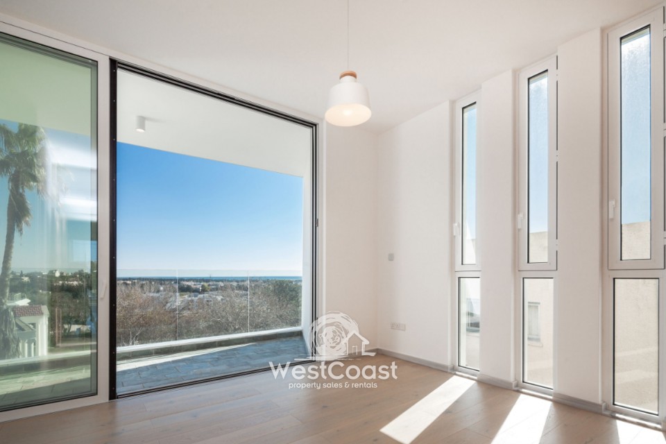 Detached Villa For Sale  in  Exo Vrisi