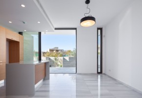 Detached Villa For Sale  in  Exo Vrisi