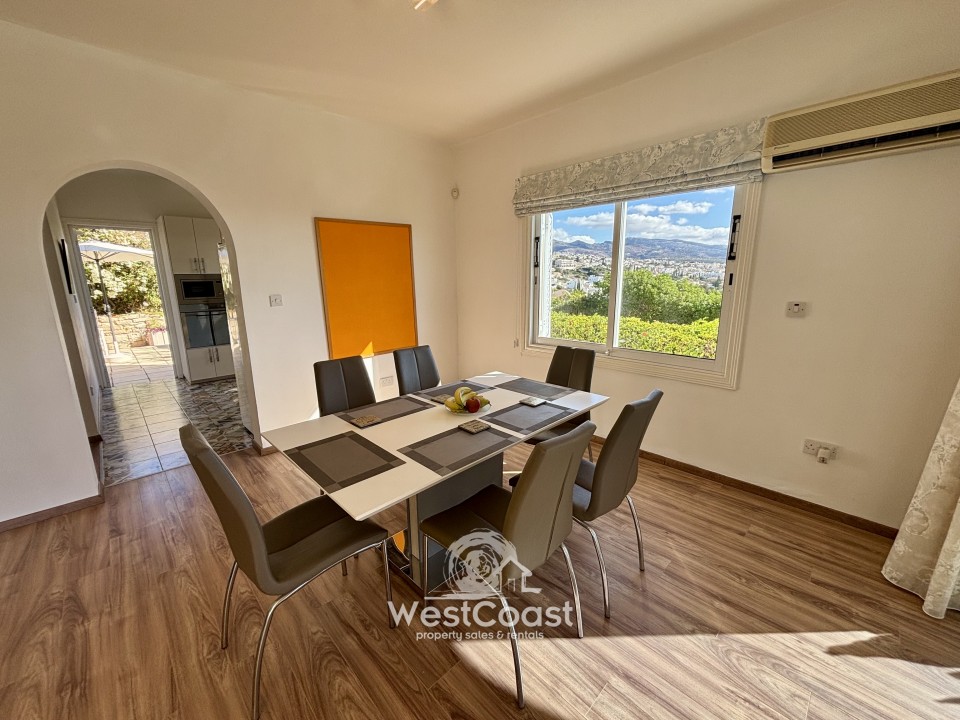 Detached Villa For Sale  in  Peyia