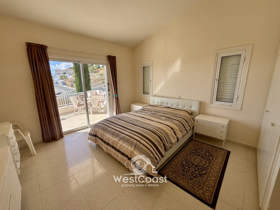 Detached Villa For Sale  in  Peyia