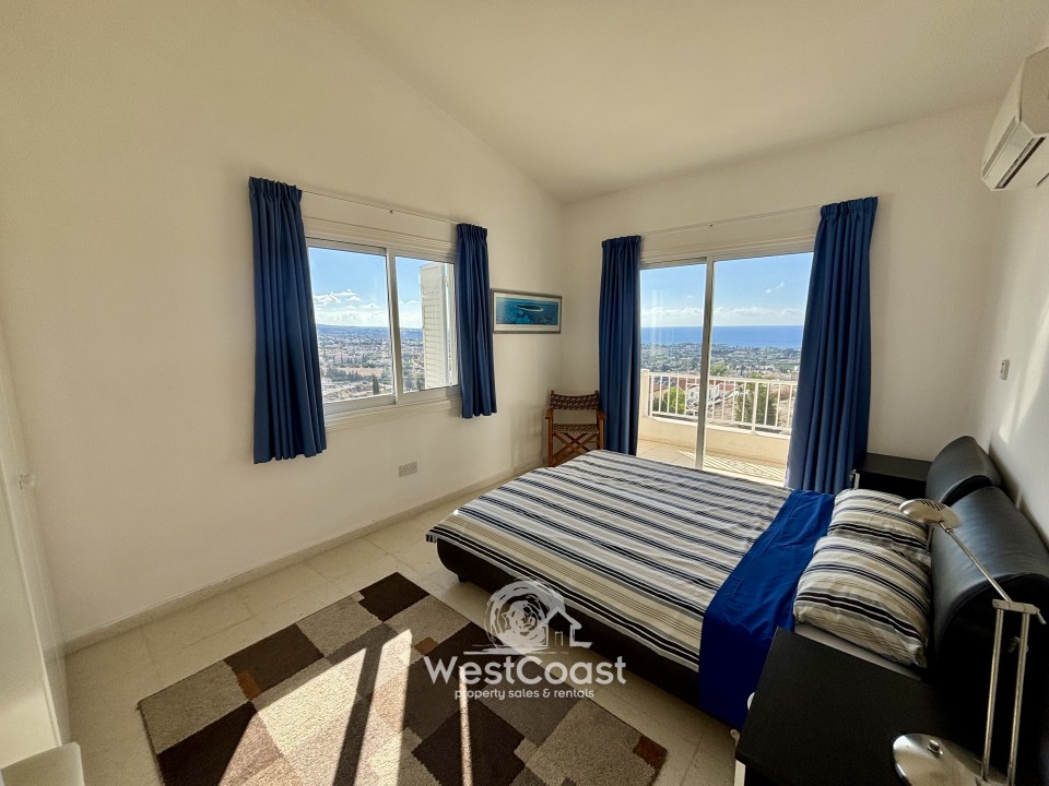 Detached Villa For Sale  in  Peyia