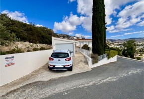Detached Villa For Sale  in  Peyia