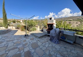 Detached Villa For Sale  in  Peristerona