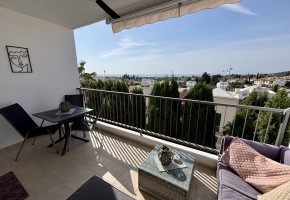 Apartment For Sale  in  Peyia