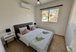 Apartment For Sale  in  Peyia