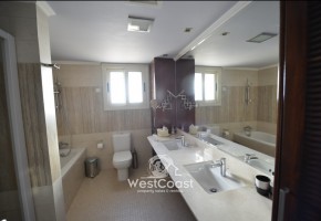 Detached Villa For Rent  in  Sea Caves - St.George